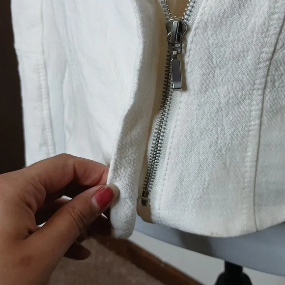 BlankNYC white double zip mesh jacket size small - Picture 9 of 15